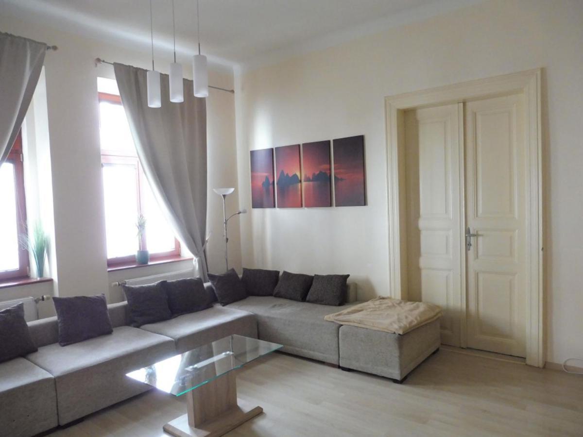M10 Old Town Apartments كَشّا المظهر الخارجي الصورة
