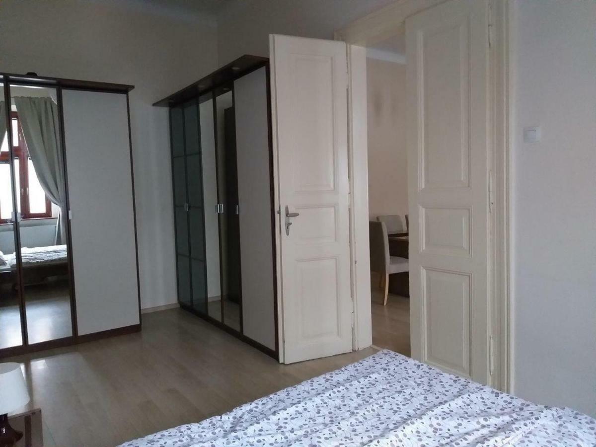 M10 Old Town Apartments كَشّا المظهر الخارجي الصورة