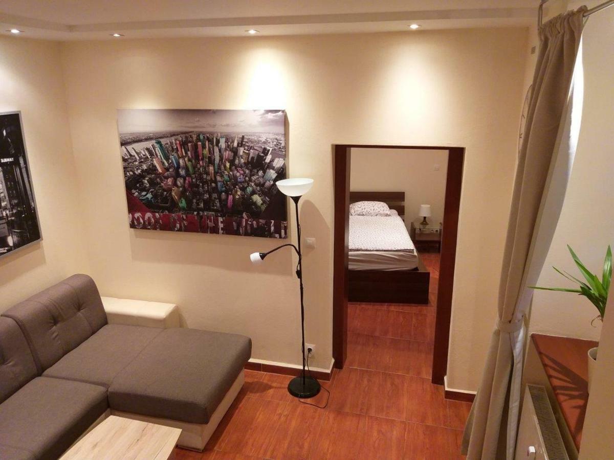 M10 Old Town Apartments كَشّا المظهر الخارجي الصورة