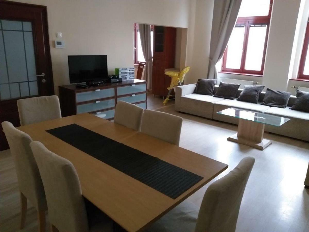 M10 Old Town Apartments كَشّا المظهر الخارجي الصورة