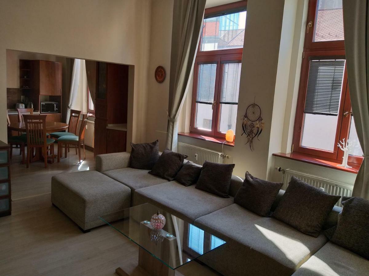 M10 Old Town Apartments كَشّا المظهر الخارجي الصورة